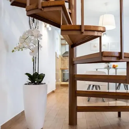 דירה Sun House In The Centre *