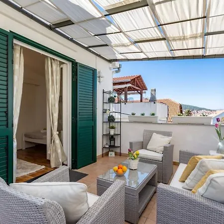 Daire Sun House In The Centre *